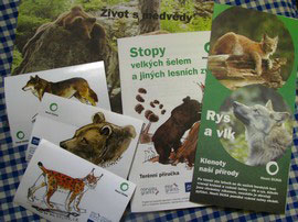 Printed information materials on large carnivores